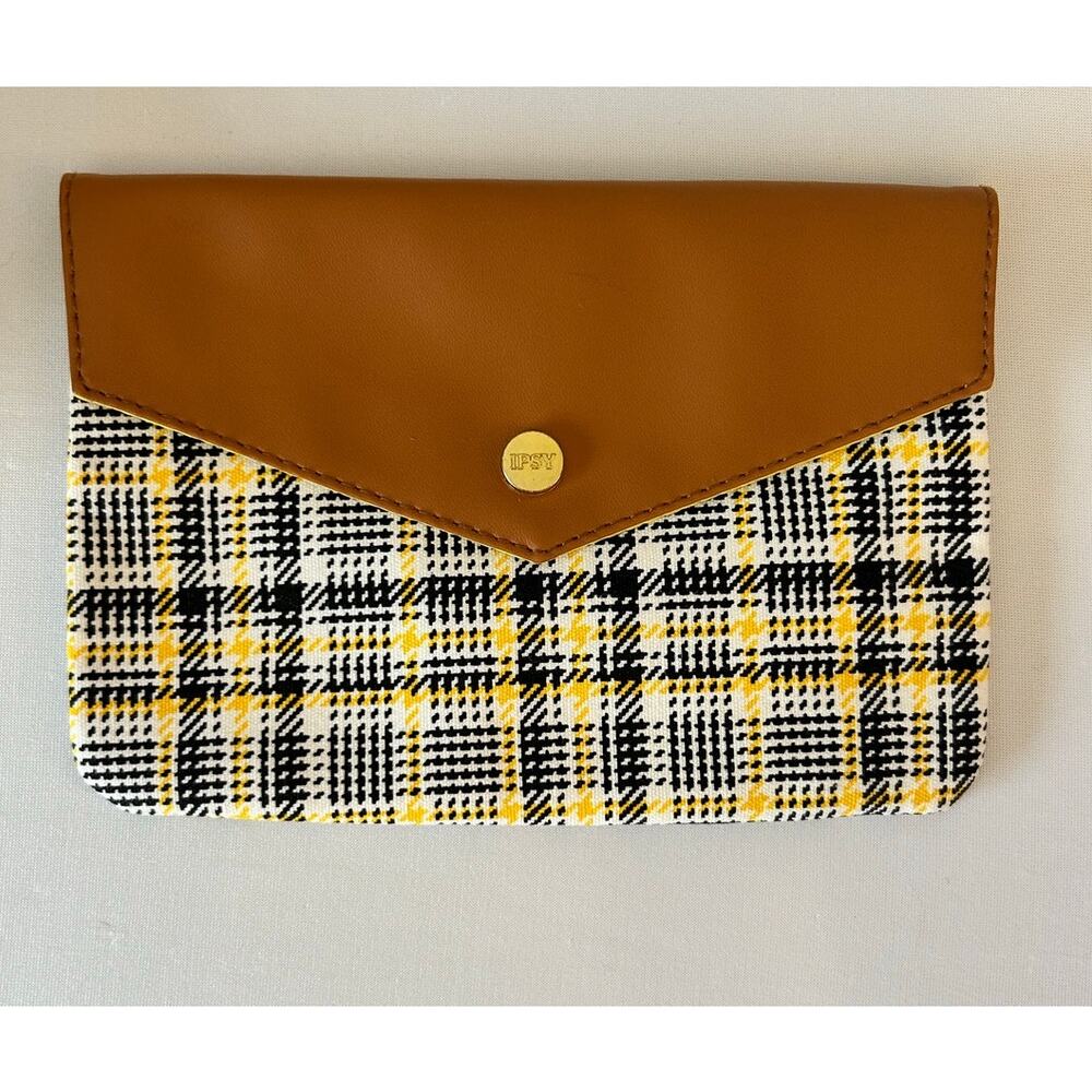 Ipsy 2021 Glam Bag Black Yellow Plaid Brown Flap‎ Snap Closure
